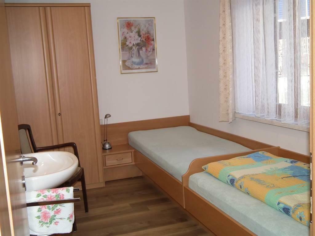 Haus Bials Apartment ซังคท์กัลเลนเคียร์ช ภายนอก รูปภาพ