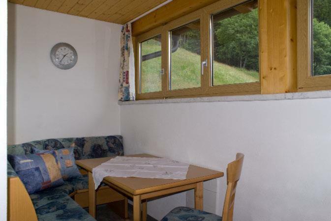Haus Bials Apartment ซังคท์กัลเลนเคียร์ช ภายนอก รูปภาพ